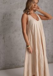 Beżowa Sukienka z Wiskozy Ozdobiona Haftem z Metaliczną Nitką Chionione. Brązowe sukienki damskie Renee, bez wzorów, z wiskozy, boho, bez ramiączek. Za 129.99 zł.