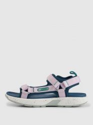 4F Sandały SVING damskie - fioletowe 39. Fioletowe sandały damskie 4F, bez wzorów, z gumy, bez obcasa, bez zapięcia. Za 199.99 zł.