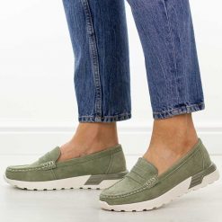 Khaki skórzane mokasyny damskie Filippo Dp7528/26. Brązowe mokasyny damskie Filippo, na jesień, z jeansu, z okrągłym noskiem, bez obcasa. Za 219.00 zł.