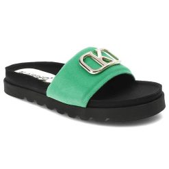 Zielone Klapki Karino Modne Skórzane Buty. Zielone klapki damskie Karino, bez wzorów, z weluru, bez obcasa, bez zapięcia. Za 319.00 zł.