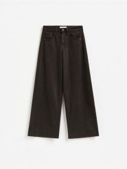 Jeansy wide leg soft - dark grey jeans. Szare jeansy damskie Reserved. Za 139.99 zł.