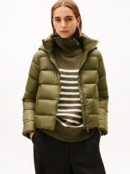 Tommy Hilfiger kurtka pikowana Kobiety zielony, XS. Zielone kurtki damskie Tommy Hilfiger, xs, bez wzorów, z puchu. Za 749.95 zł.
