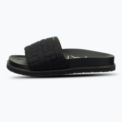 Klapki damskie GANT Mardale. Czarne klapki damskie Gant, bez wzorów, bez obcasa, bez zapięcia. Za 189.99 zł.