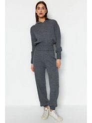 Trendyol 2-częściowy zestaw w kolorze antracytowym rozmiar: S. Czarne swetry klasyczne damskie Trendyol, s, ze splotem, bez kołnierzyka. Za 100.52 zł.