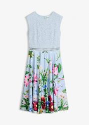 Sukienka midi z koronką. Niebieskie sukienki damskie bonprix, bez wzorów, z dzianiny, bez ramiączek. Za 249.99 zł.