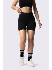 Spaio Szorty sportowe "Adapt" w kolorze czarnym rozmiar: S. Czarne spodenki sportowe damskie Spaio, s, bez wzorów, z materiału, outdoorowe. Za 147.91 zł.