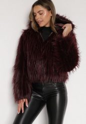 Bordowa Kurtka Futerko na Suwak z Kapturem Zetale. Czerwone kurtki damskie Born2be, m, bez wzorów, z dzianiny, z kapturem. Za 239.99 zł.