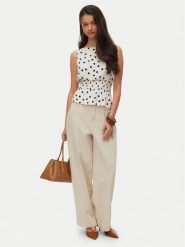 Vero Moda Bluzka Elisa 10347963 Biały Loose Fit. Białe bluzki damskie Vero Moda, s, bez wzorów, z wiskozy, bez kołnierzyka, bez ramiączek. Za 139.99 zł.