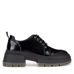 Półbuty Nine West. Czarne półbuty damskie Nine West, bez wzorów, bez obcasa, bez zapięcia. Za 167.99 zł.