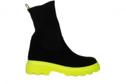 Botki Bayla-200 129 T-01 15-TB Limon 200013, Czarny, Skóra naturalna - 37. Czarne botki damskie Bayla, ze skóry, eleganckie, bez obcasa, bez zapięcia. W wyprzedaży za 242.10 zł.