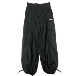 Second life - Ellesse spodnie dresowe damskie do tańca - Stan dobry. Czarne spodnie sportowe damskie Ellesse, l, bez wzorów, z dresówki, do biegania. Za 85.16 zł.