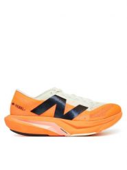 New Balance Buty do biegania FuelCell Rebel v4 WFCXCC4 Pomarańczowy. Brązowe obuwie sportowe damskie New Balance, z materiału, bez zapięcia, do biegania. Za 469.99 zł.