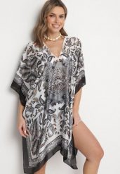 Czarne Lekkie Ponczo Narzutka z Jedwabiu i Wiskozy w Ornamentalny Wzór Azendia. Czarne swetry klasyczne damskie Born2be, na lato, z materiału, bez kołnierzyka. Za 49.99 zł.