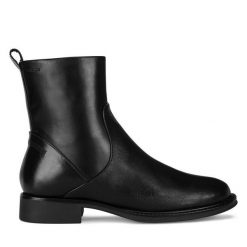 Botki Lasocki. Czarne botki damskie Lasocki, bez obcasa, na płaskiej podeszwie, bez zapięcia. Za 259.99 zł.