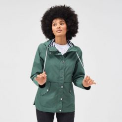 Kurtka turystyczna parka z membraną damska Bayla przeciwdeszczowa. Zielone parki damskie Regatta, na zimę, xl, bez kaptura. W wyprzedaży za 282.45 zł.
