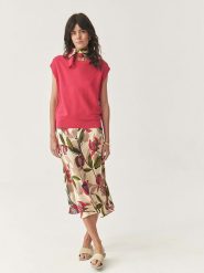 TATUUM Bezrękawnik w kolorze różowym rozmiar: S. Różowe swetry klasyczne damskie TATUUM, s, bez kołnierzyka. Za 117.95 zł.