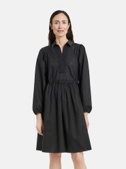 Gerry Weber Sukienka w kolorze czarnym rozmiar: 42. Czarne sukienki damskie Gerry Weber, bez wzorów, z bawełny, bez ramiączek. Za 220.63 zł.