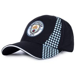 Czapka Manchester City - licencjonowana Champions League. Niebieskie czapki damskie MANCHESTER CITY, bez wzorów. Za 139.00 zł.