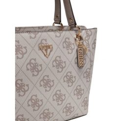 Torebka Guess. Brązowe shopper bag Guess, bez dodatków. Za 679.99 zł.
