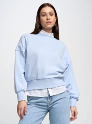 Bluza damska z nadrukiem 3d niebieska Jean 400. Niebieskie bluzy damskie Big Star, l, bez wzorów, z bawełny, bez kaptura. W wyprzedaży za 139.99 zł.