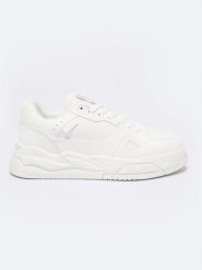 Sneakersy damskie sportowe białe NN274667 101. Białe obuwie sportowe casual damskie Big Star, z jeansu, trekkingowe. Za 159.99 zł.