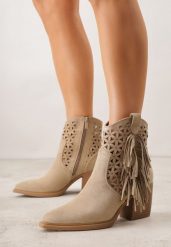 Ciemnobeżowe Ażurowe Botki Typu Kowbojki na Stożku Ozdobione Frędzlami Pentora. Brązowe botki damskie Renee, z jeansu, bez obcasa, na obcasie, bez zapięcia. Za 159.99 zł.