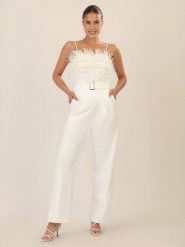 APART Kombinezon w kolorze kremowym rozmiar: 34. Brązowe kombinezony damskie Apart, bez wzorów, z tkaniny, bez kołnierzyka, bez ramiączek. Za 391.99 zł.