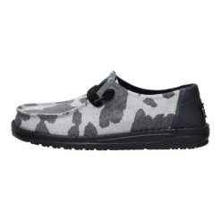 HeyDude Damskie Mokasyny Wendy Sparkle Animal. Białe mokasyny damskie Hey dude, z materiału, bez obcasa. Za 249.00 zł.