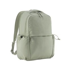 Plecak Quadra Studio. Zielone plecaki QUADRA, bez wzorów. Za 223.00 zł.