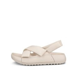 Sandały damskie Ecco Cozmo. Brązowe sandały damskie ECCO, bez wzorów, bez obcasa, na platformie, bez zapięcia. Za 488.00 zł.