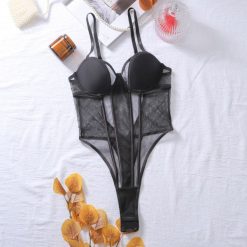 Body push-up z efektem modelującym sylwetkę Irmgard. Czarne body i gorsety Intica, bez wzorów, z materiału. Za 139.00 zł.