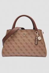 GUESS Beżowa klasyczna damska torebka Noelle. Brązowe torebki klasyczne damskie Guess, ze skóry ekologicznej, duże, bez dodatków. W wyprzedaży za 529.99 zł.