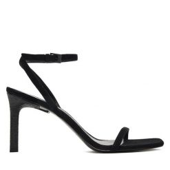 Sandały Tory Burch. Czarne sandały damskie Tory Burch, bez wzorów, bez obcasa, na szpilce, bez zapięcia. Za 2,119.00 zł.