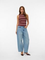 Vero Moda Bluzka w kolorze brązowym rozmiar: XS. Brązowe bluzki damskie Vero Moda, xs, bez wzorów, z bawełny, bez kołnierzyka, bez ramiączek. Za 52.42 zł.