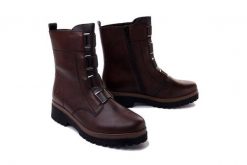 RIEKER REMONTE D1B75-25 brown, botki damskie. Brązowe botki damskie Rieker Remonte, na zimę, ze skóry, bez obcasa, na obcasie, bez zapięcia. Za 489.90 zł.