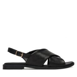 Sandały Lasocki. Czarne sandały damskie Lasocki, bez wzorów, bez obcasa, na płaskiej podeszwie, bez zapięcia. Za 149.99 zł.