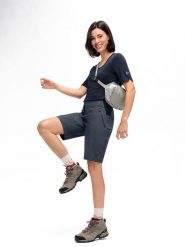 Maier Sports Szorty funkcyjne "Inara" w kolorze antracytowym rozmiar: 42. Czarne spodenki sportowe damskie Maier Sports, bez wzorów, z materiału, outdoorowe. Za 196.70 zł.