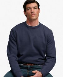 Superdry Bluza Essential Stacked Logo Crew – Relaxed Fit, SOFT NAVY. Niebieskie bluzy damskie Superdry, xl, bez wzorów, z bawełny, bez kaptura. Za 372.45 zł.