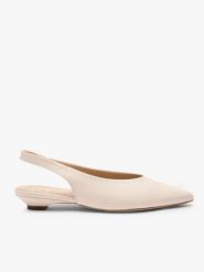 Kremowe czółenka slingback w szpic. Brązowe czółenka damskie Brawo sp. z o.o., bez wzorów, ze skóry, bez obcasa, na płaskiej podeszwie. Za 399.99 zł.