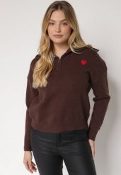 Brązowy Sweter z Bawełną Wiskozą i Wełną Ozdobiony Sercem Monissea. Brązowe swetry klasyczne damskie Born2be, m, z bawełny, bez kołnierzyka. Za 129.99 zł.