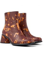 Camper Skórzane botki ze wzorem rozmiar: 39. Botki damskie Camper, eleganckie, bez obcasa, bez zapięcia. Za 474.45 zł.