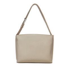 Torebka Calvin Klein. Shopper bag Calvin Klein, bez wzorów, bez dodatków. Za 559.99 zł.