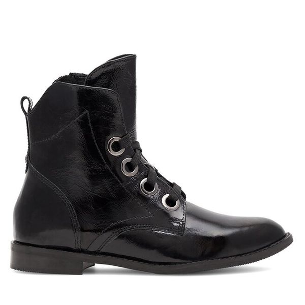 Trzewiki Lasocki. Czarne botki damskie Lasocki, bez obcasa, na płaskiej podeszwie, bez zapięcia. Za 209.99 zł.