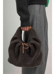 Josephine & Co Torebka w kolorze szarym rozmiar: onesize. Szare torebki klasyczne damskie Josephine & Co, z materiału, bez dodatków. Za 267.92 zł.