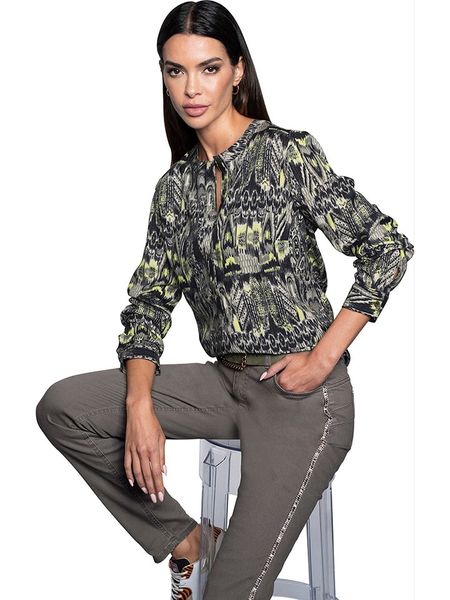 Heine Bluzka w kolorze khaki rozmiar: 46. Brązowe bluzki damskie Heine, bez wzorów, z wiskozy, bez kołnierzyka, bez ramiączek. Za 41.79 zł.