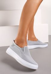 Szare Tenisówki na Platformie bez Zapięcia Ozdobione z Przodu Perforacją Prinesa. Szare obuwie sportowe damskie Renee, z jeansu, bez zapięcia, tenisowe. Za 49.99 zł.