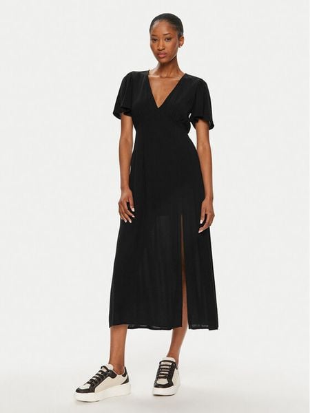 Billabong Sukienka codzienna Jet Set EBJWD00134 Czarny Regular Fit. Czarne sukienki damskie Billabong, bez wzorów, z wiskozy, bez ramiączek. Za 349.99 zł.
