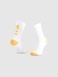 4F Skarpetki do biegania za kostkę damskie - białe 39-42. Białe skarpetki damskie 4F, bez wzorów. W wyprzedaży za 39.99 zł.