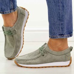 Zielone skórzane mokasyny damskie Evento 9772. Zielone mokasyny damskie eVento, na jesień, z jeansu, z okrągłym noskiem, bez obcasa. Za 239.00 zł.