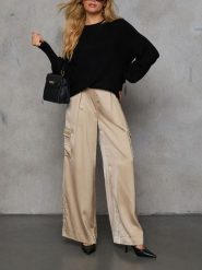 Milan Kiss Sweter w kolorze czarnym rozmiar: S. Czarne swetry klasyczne damskie Milan Kiss, s, ze splotem, bez kołnierzyka. Za 152.99 zł.